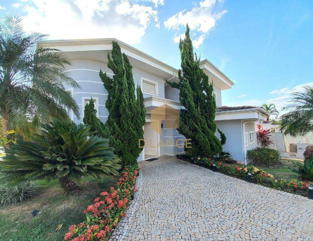 Casa de Condomínio à venda com 4 quartos, 294m² - Foto 2