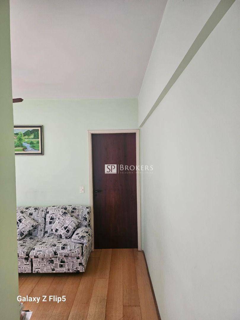 Apartamento à venda com 1 quarto, 50m² - Foto 5