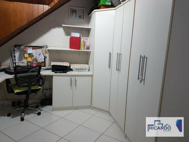 Sobrado à venda com 4 quartos, 130m² - Foto 14