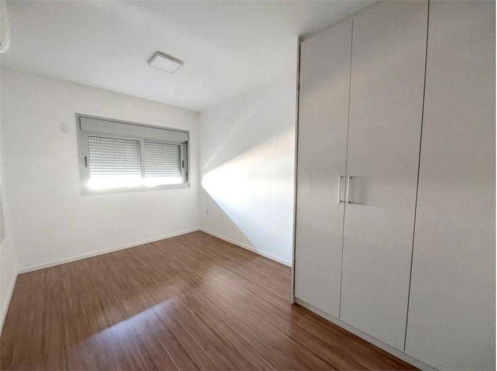 Apartamento para alugar com 2 quartos, 62m² - Foto 13