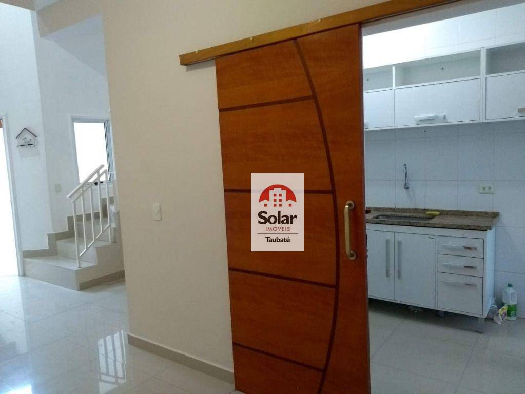 Casa à venda com 3 quartos, 165m² - Foto 2