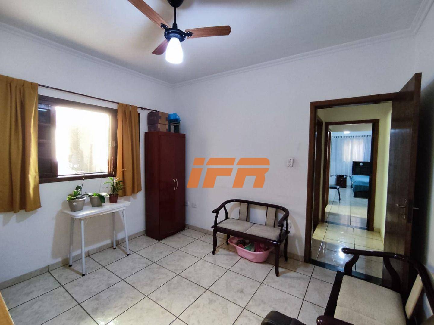 Sobrado à venda com 5 quartos, 269m² - Foto 41