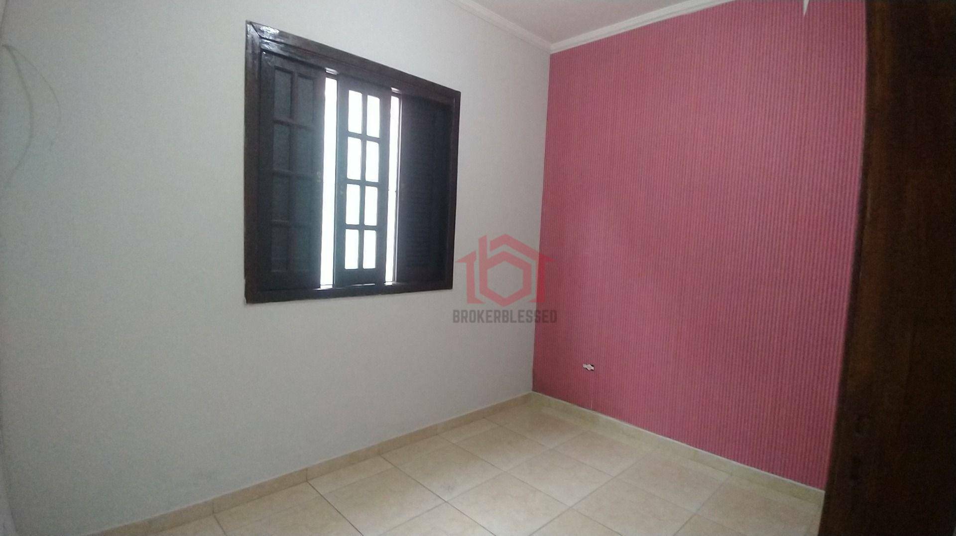 Casa à venda com 2 quartos, 70m² - Foto 5