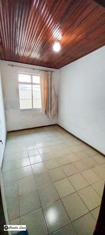 Casa à venda com 3 quartos, 120m² - Foto 13