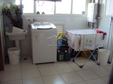 Apartamento à venda com 4 quartos, 318m² - Foto 9