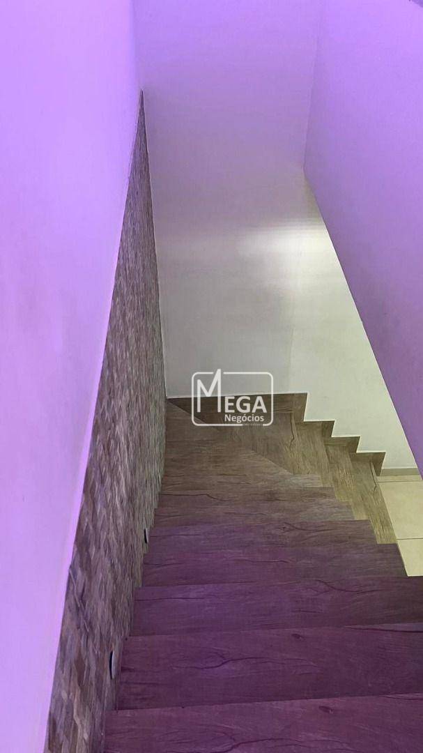 Casa à venda com 6 quartos, 153m² - Foto 25