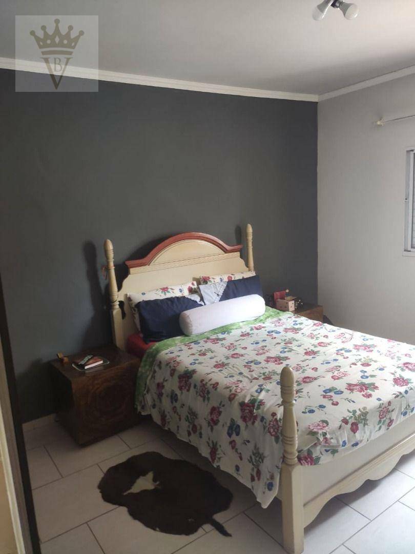 Sobrado à venda com 3 quartos, 200m² - Foto 10