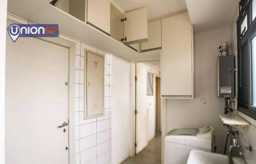 Apartamento à venda com 4 quartos, 254m² - Foto 18