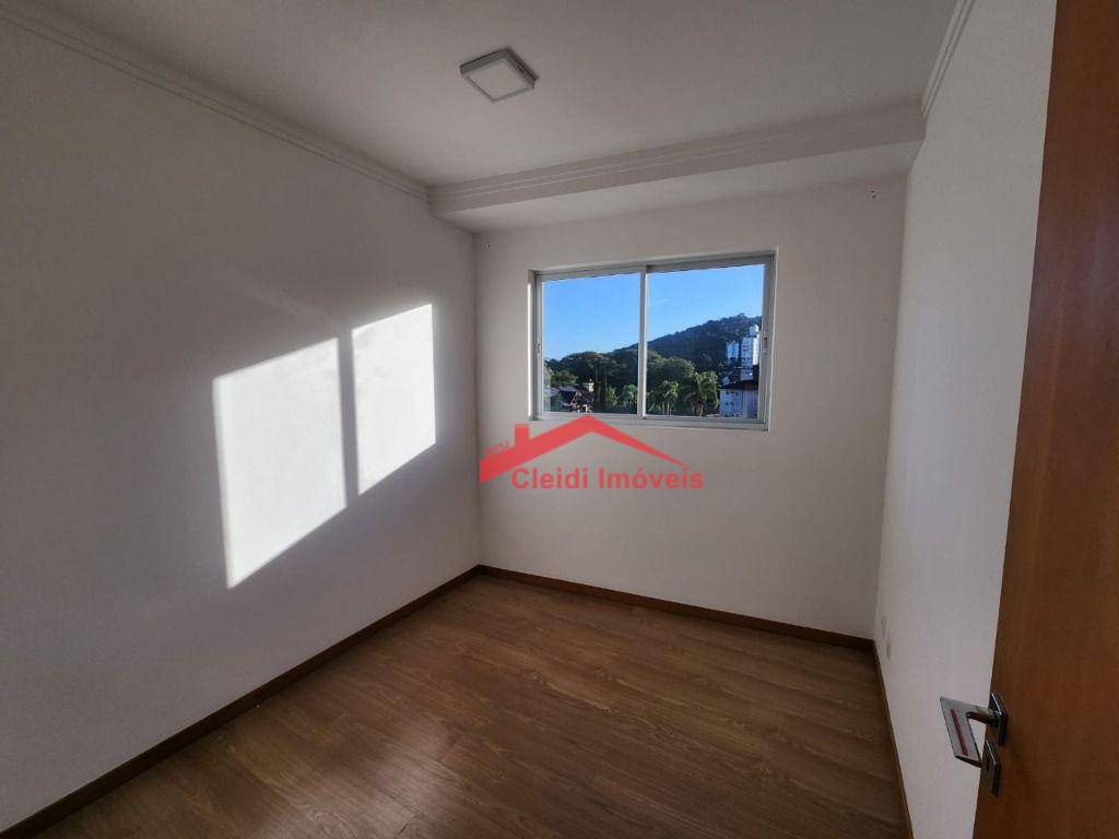 Apartamento para alugar com 2 quartos, 63m² - Foto 9