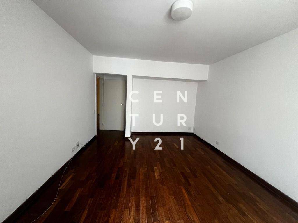 Apartamento à venda com 3 quartos, 139m² - Foto 6