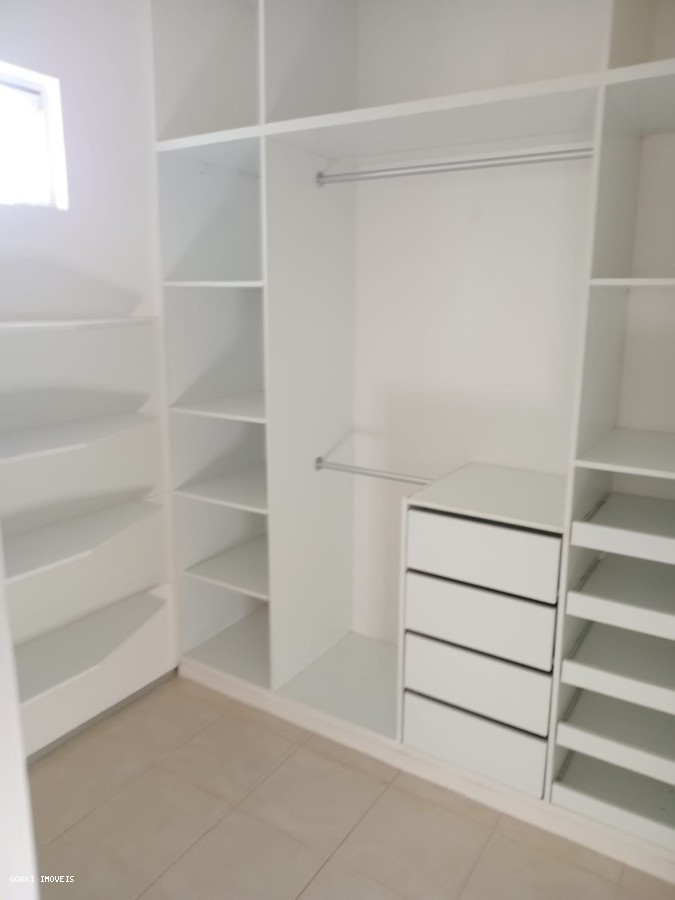 Casa de Condomínio à venda com 4 quartos, 185m² - Foto 12