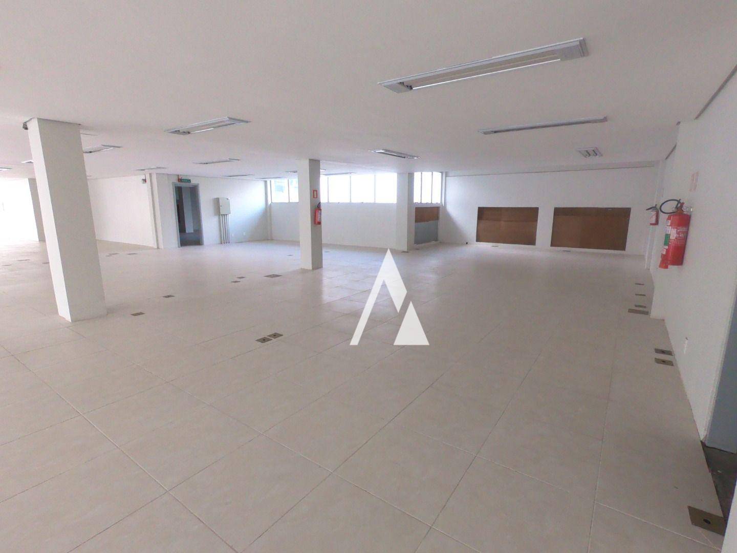 Prédio Inteiro para alugar, 900m² - Foto 21