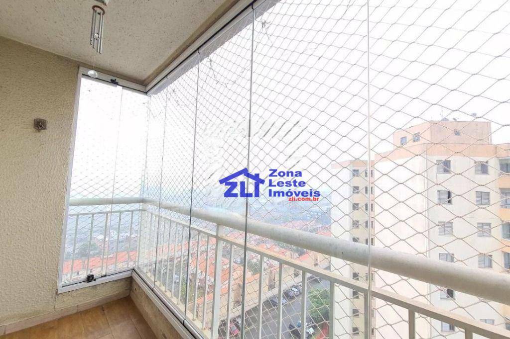 Apartamento à venda com 2 quartos, 65m² - Foto 2