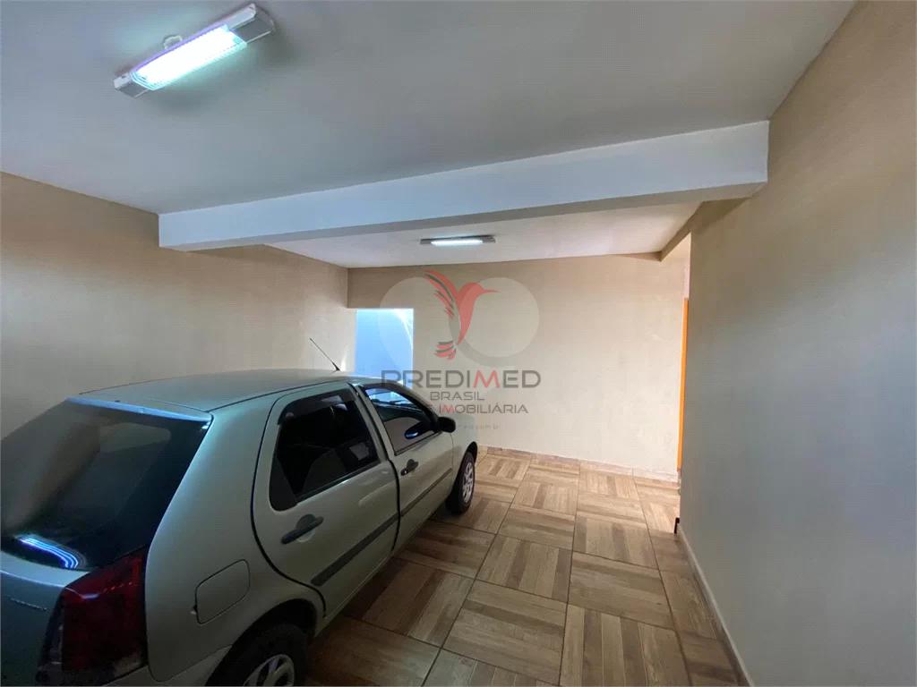 Casa à venda com 2 quartos, 180m² - Foto 17