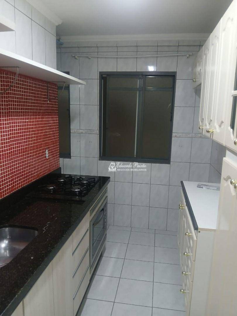 Apartamento à venda com 2 quartos, 45m² - Foto 3