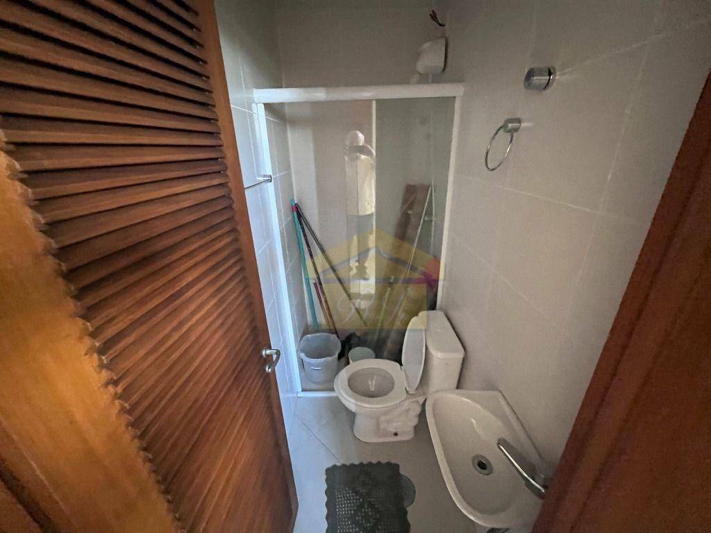 Apartamento à venda com 3 quartos, 250m² - Foto 12