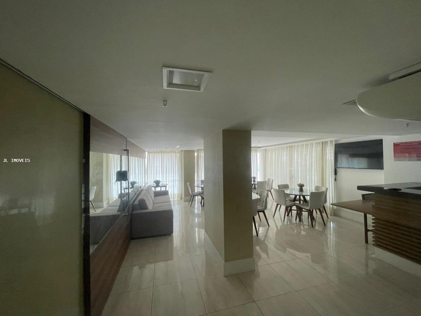 Apartamento para alugar com 3 quartos, 114m² - Foto 12