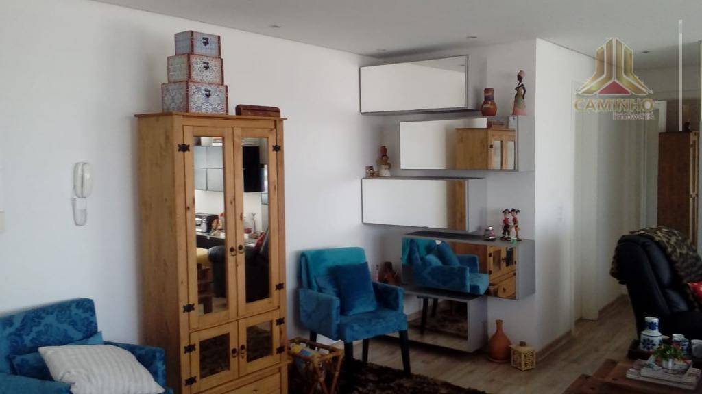 Apartamento à venda com 3 quartos, 72m² - Foto 7