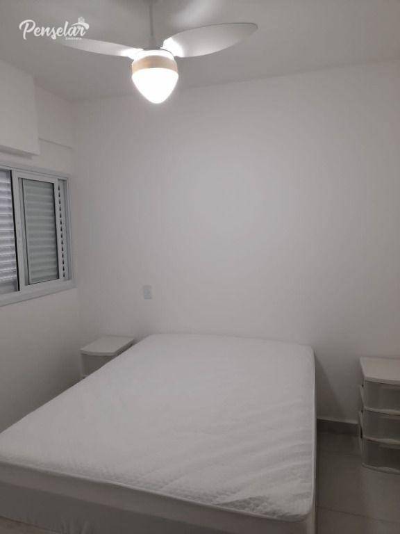 Apartamento à venda com 2 quartos, 64m² - Foto 19