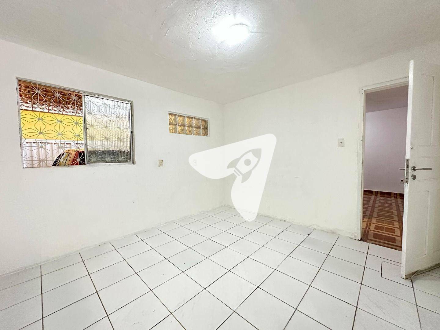 Casa para alugar com 1 quarto, 80m² - Foto 15