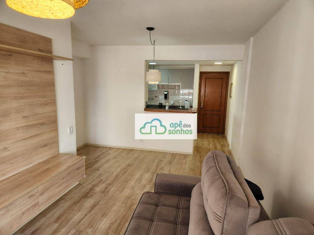 Apartamento à venda com 2 quartos, 70m² - Foto 5