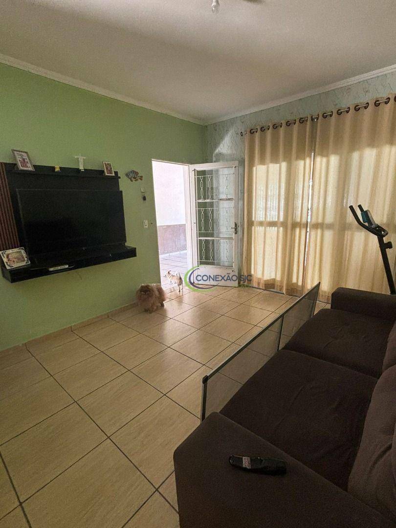 Casa à venda com 2 quartos, 150m² - Foto 11