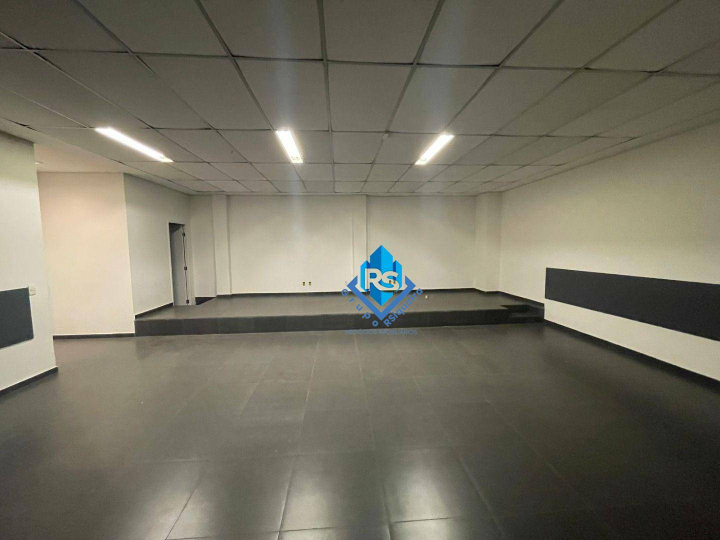 Prédio Inteiro para alugar, 3700m² - Foto 48