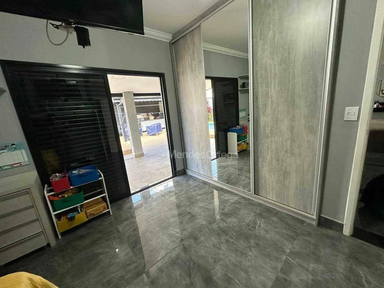 Casa à venda e aluguel com 3 quartos, 310m² - Foto 12