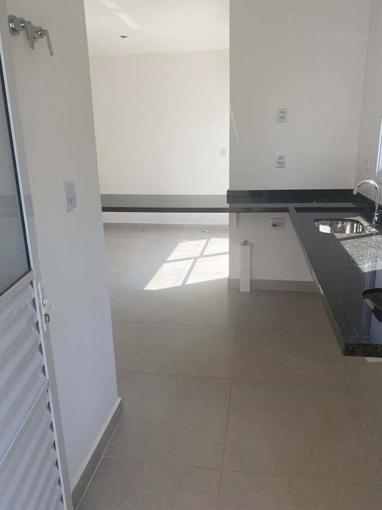 Casa para alugar com 3 quartos, 116m² - Foto 18