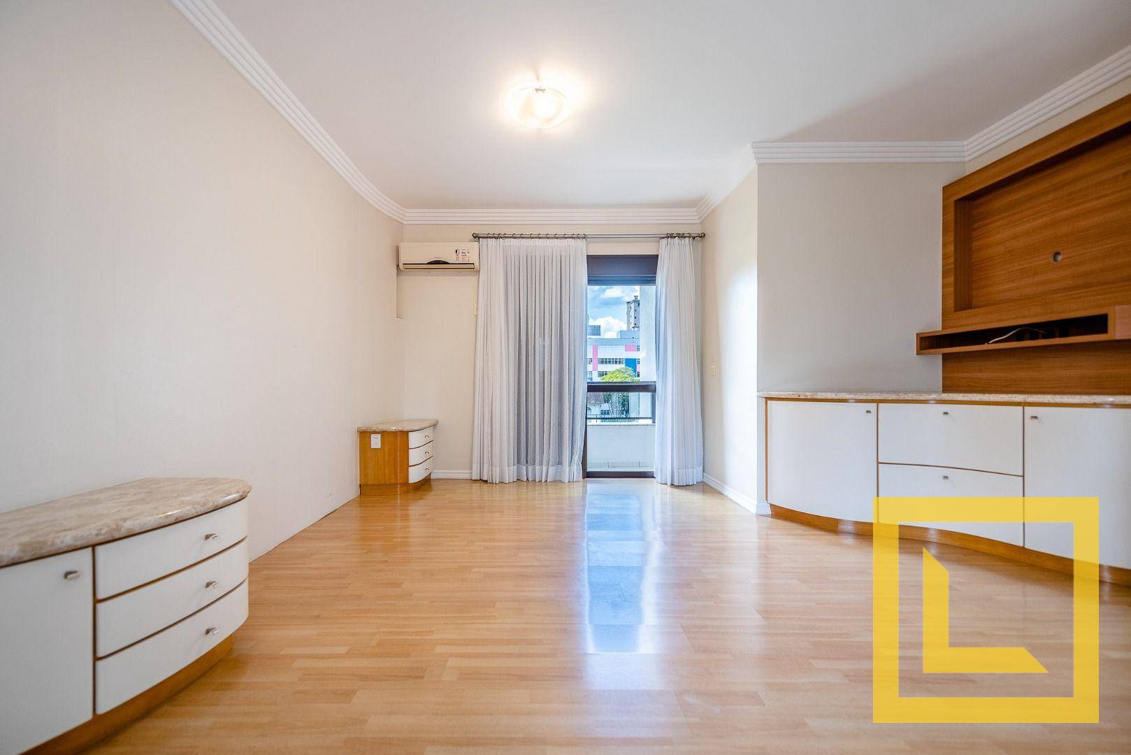 Apartamento à venda com 4 quartos, 320m² - Foto 15