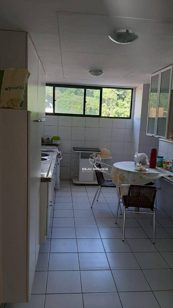 Apartamento à venda com 4 quartos, 150m² - Foto 3