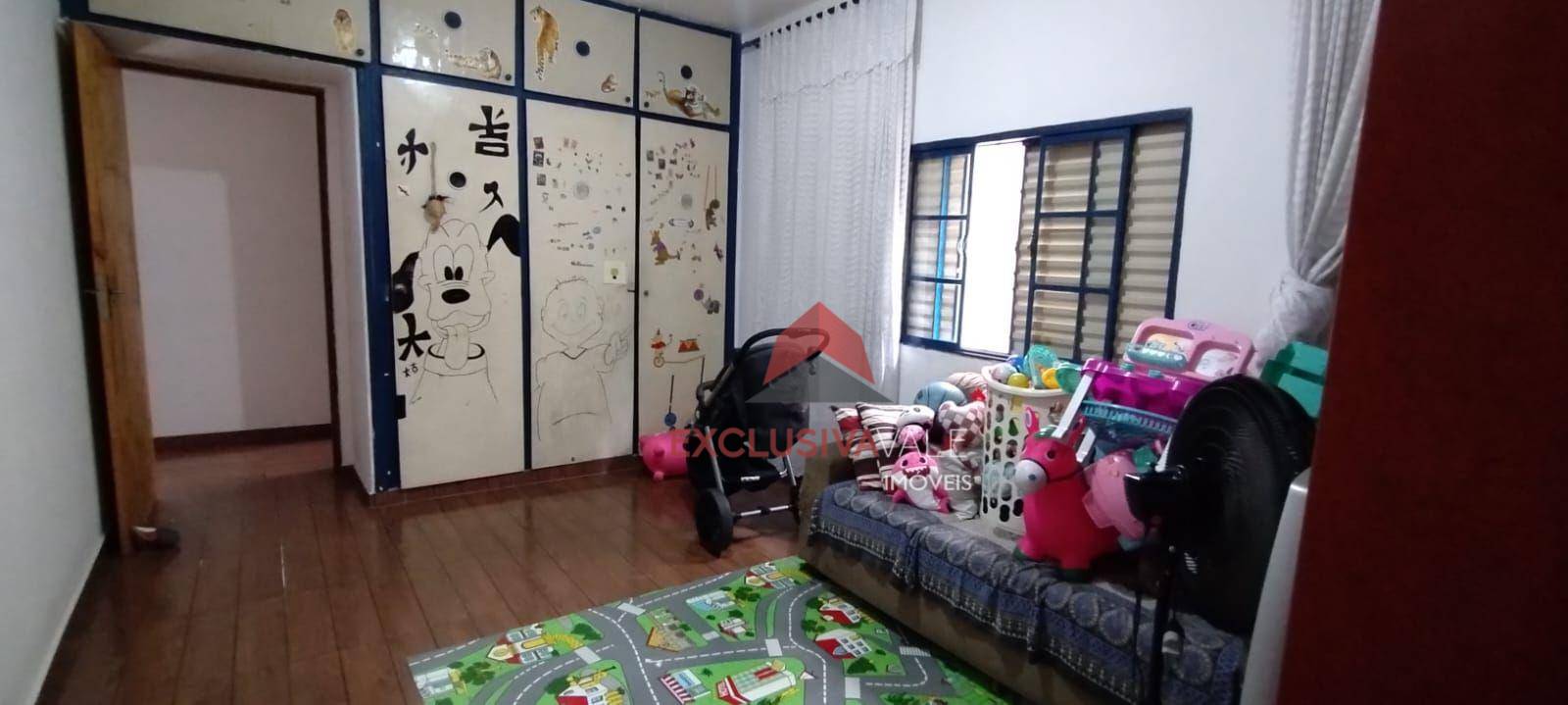 Casa à venda com 5 quartos, 290m² - Foto 24