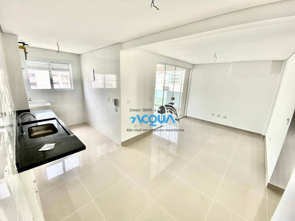 Apartamento à venda com 2 quartos, 70m² - Foto 1