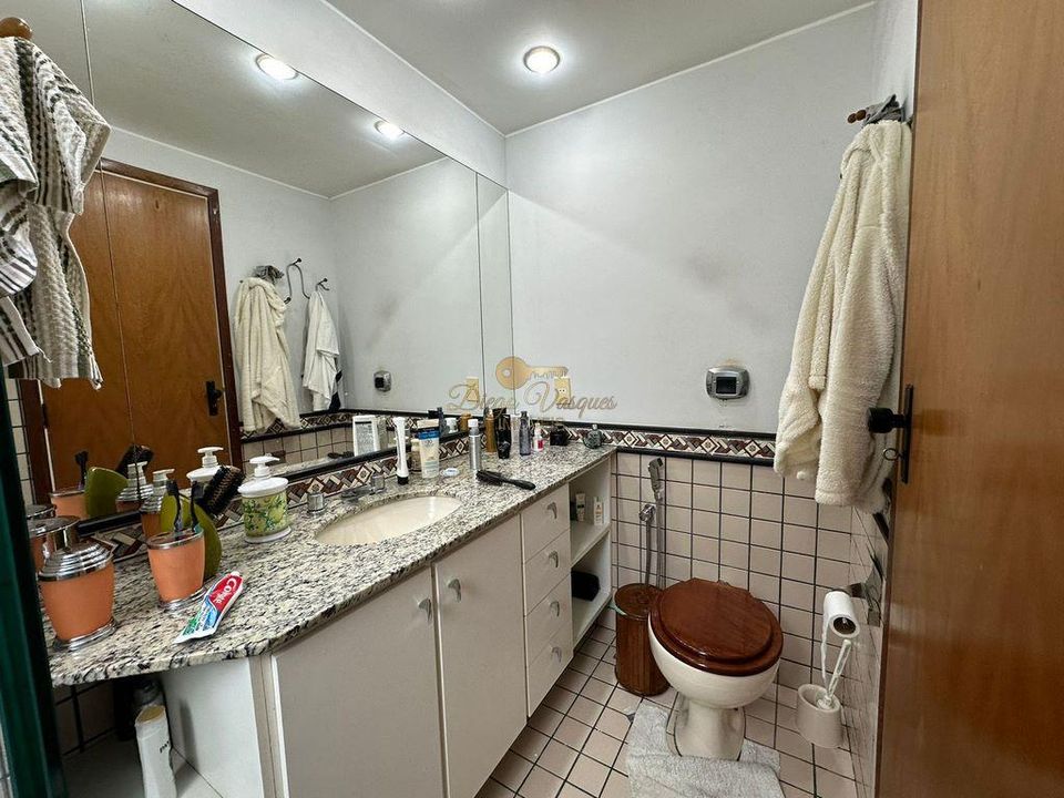 Apartamento à venda com 2 quartos, 80m² - Foto 11