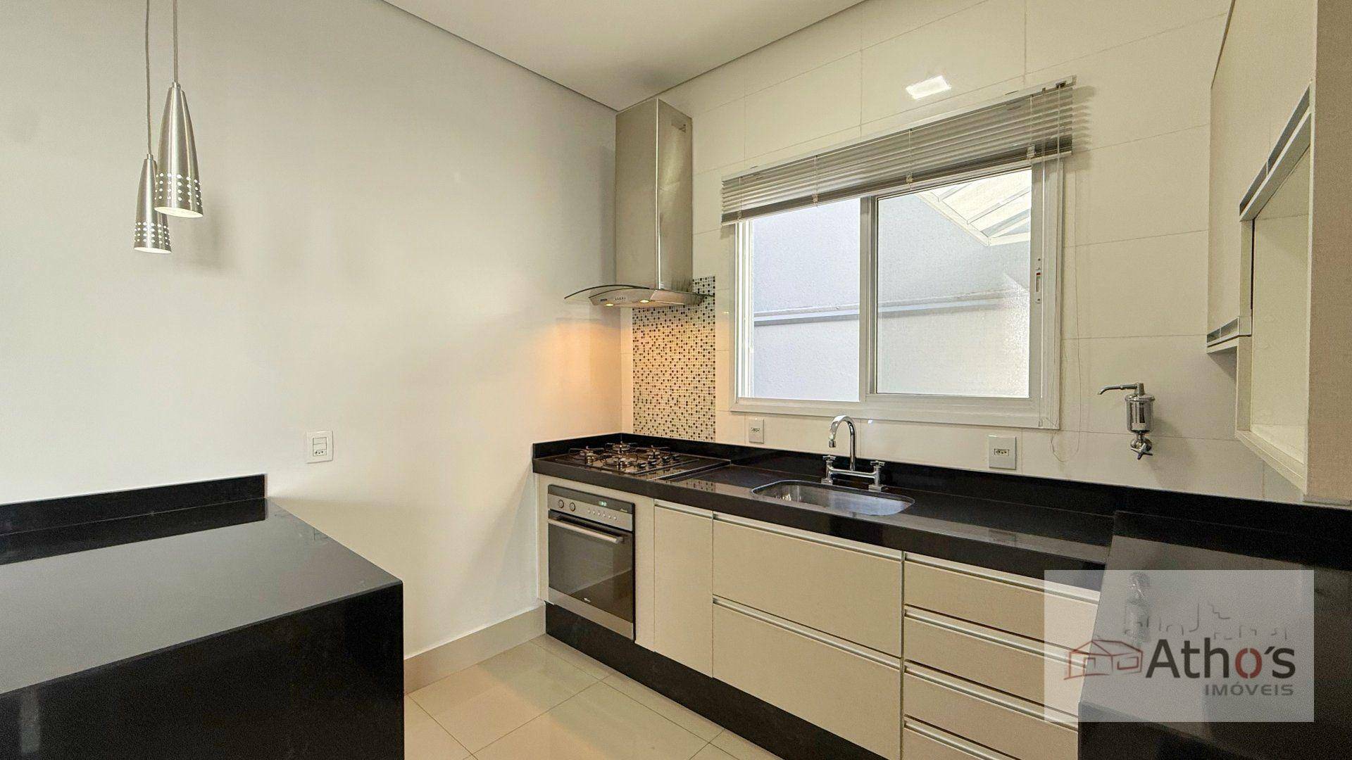 Sobrado, 4 quartos, 256 m² - Foto 13
