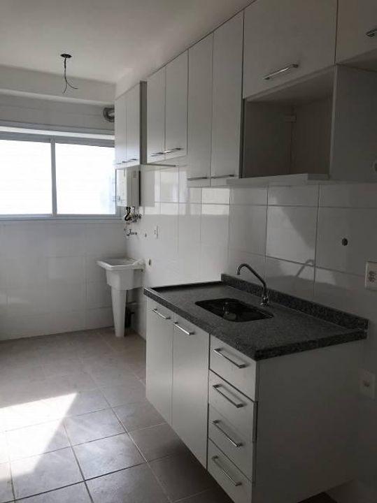 Apartamento à venda com 3 quartos, 69m² - Foto 7