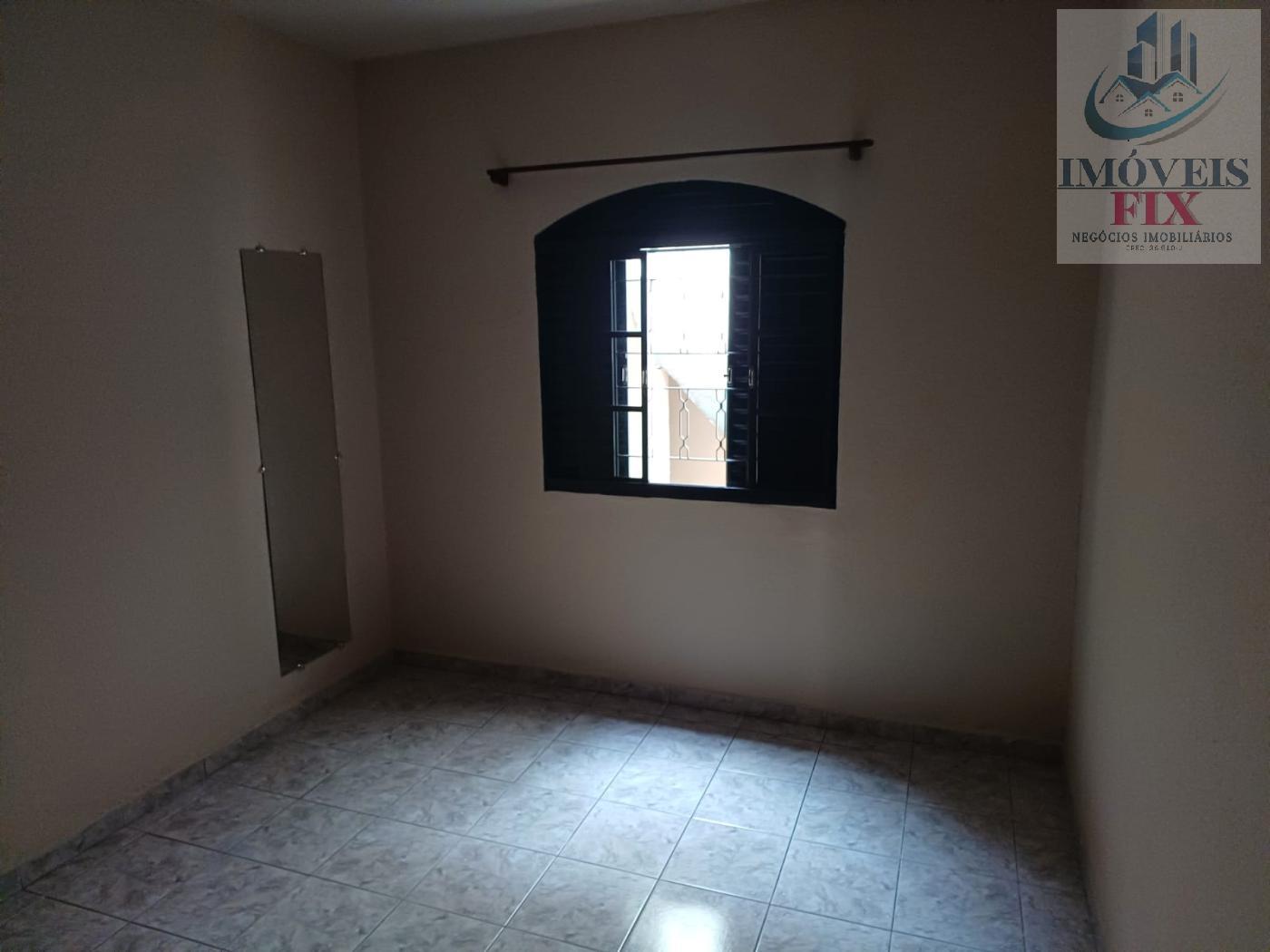 Casa à venda com 2 quartos, 100m² - Foto 12