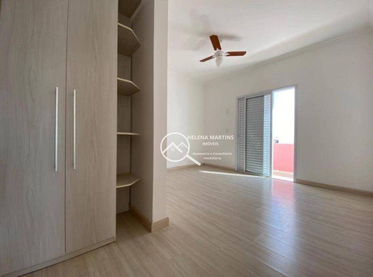 Sobrado à venda com 3 quartos, 225m² - Foto 9