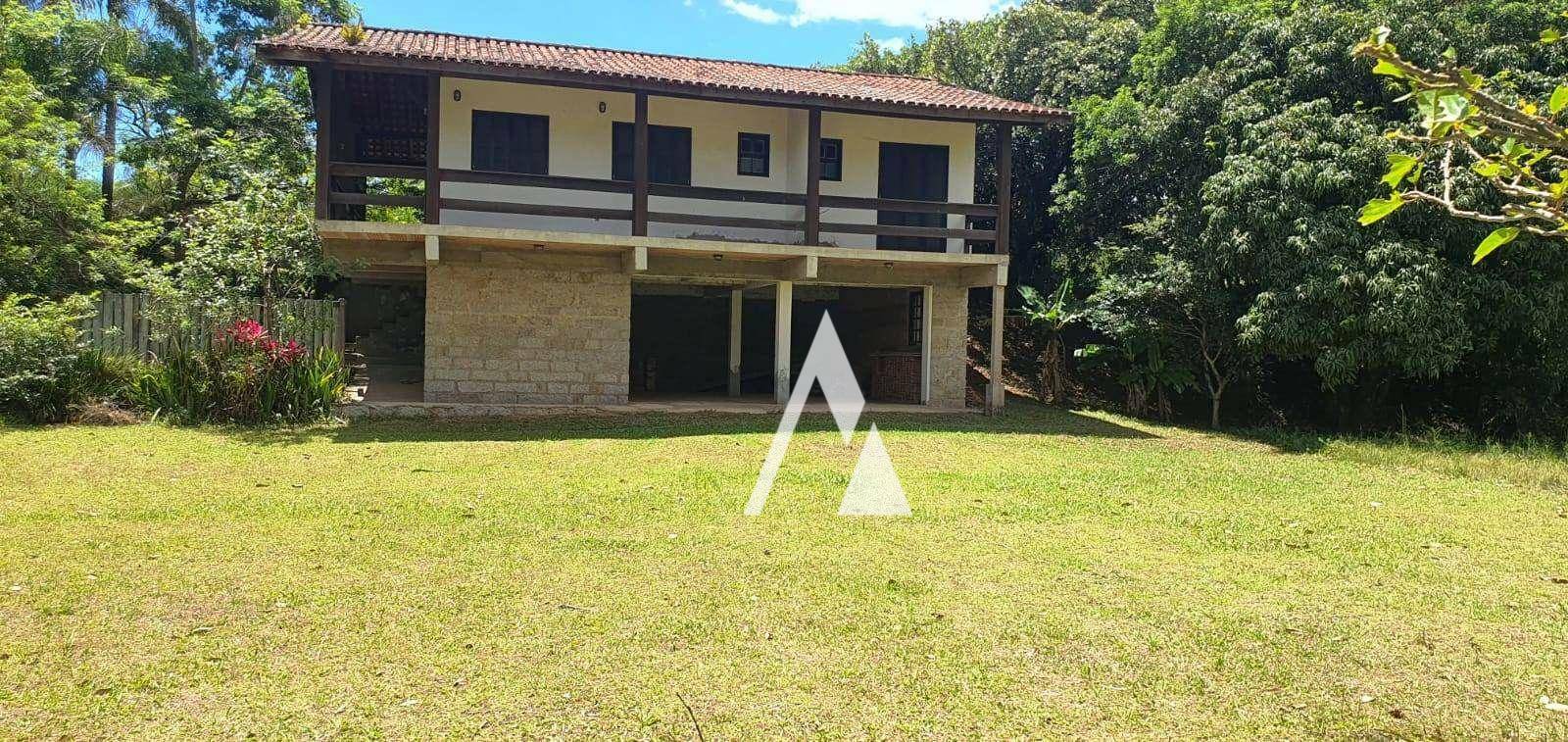 Casa à venda com 2 quartos, 205m² - Foto 1