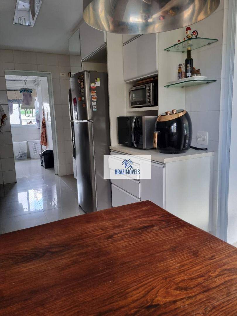 Apartamento à venda com 3 quartos, 175m² - Foto 23