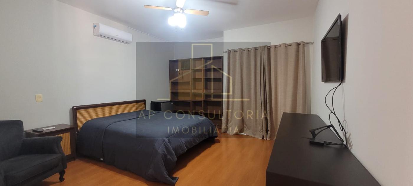 Casa para alugar com 4 quartos, 945m² - Foto 20