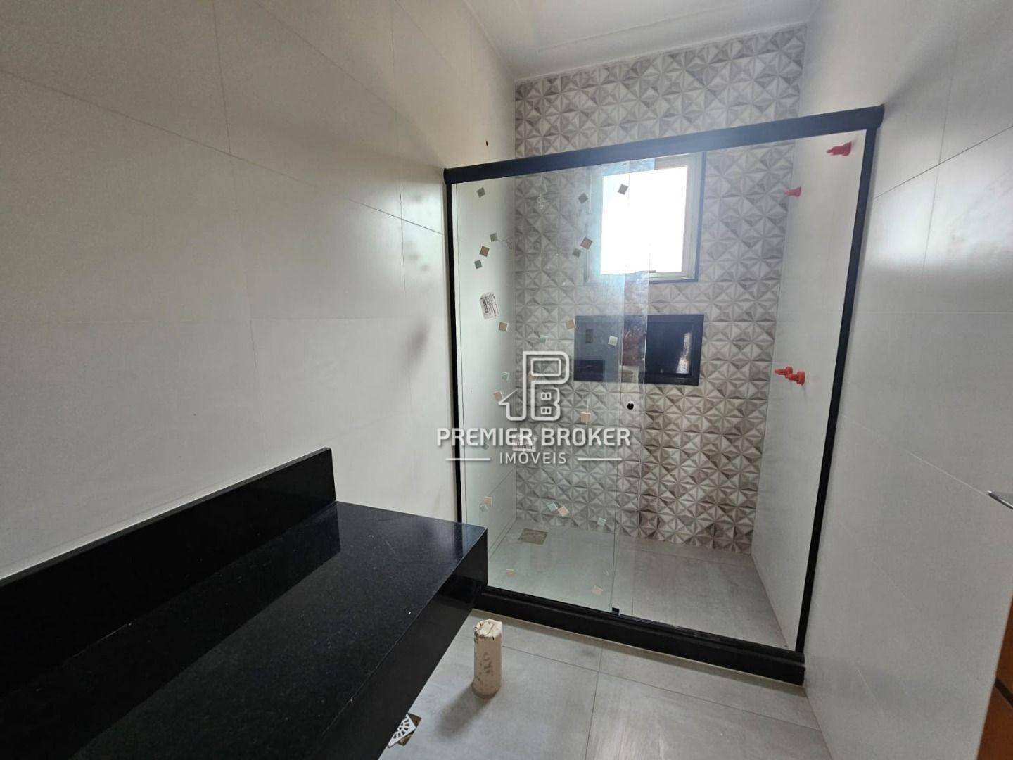 Casa à venda com 4 quartos, 130m² - Foto 14