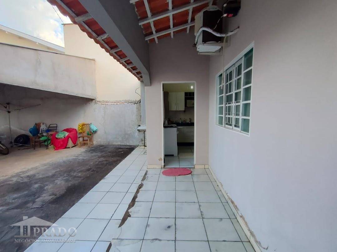 Casa à venda com 2 quartos, 86m² - Foto 13