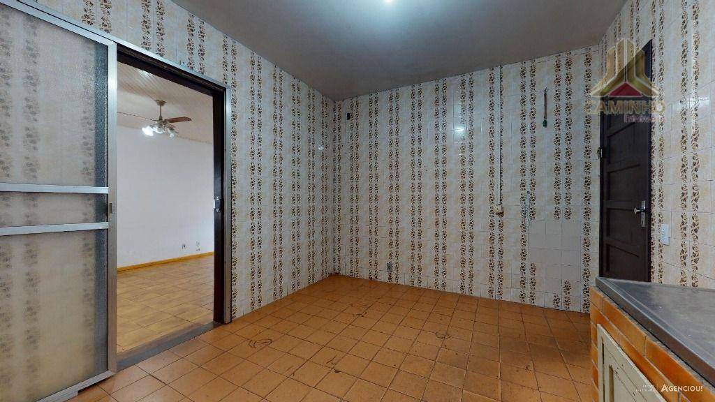 Casa à venda com 4 quartos, 163m² - Foto 8