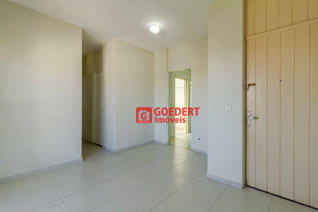 Apartamento à venda com 3 quartos, 68m² - Foto 3