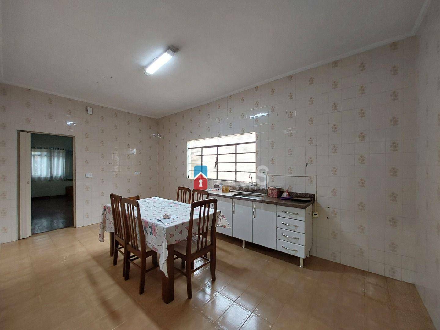 Casa à venda com 5 quartos, 121m² - Foto 8