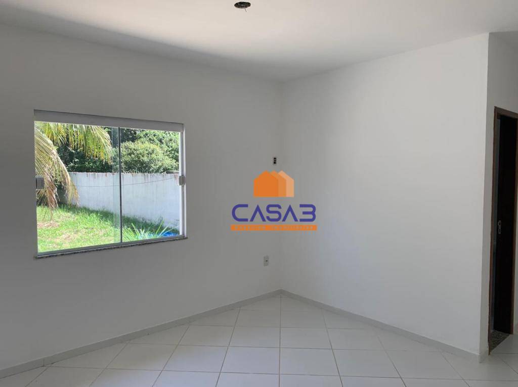 Casa à venda com 3 quartos, 105m² - Foto 3