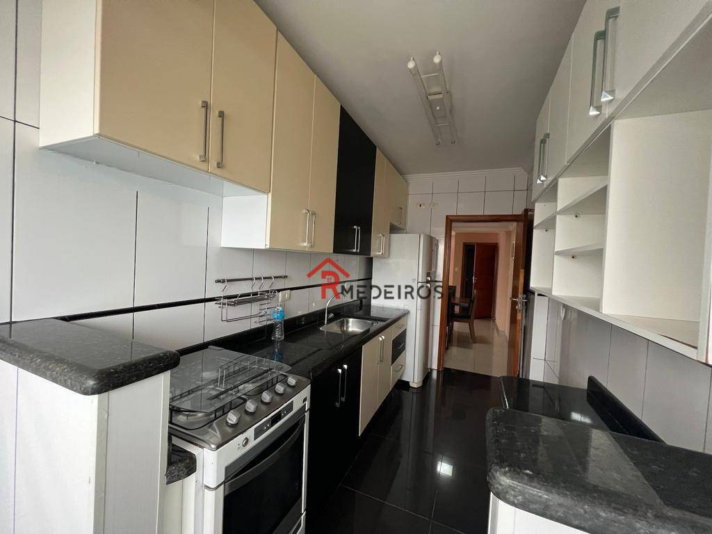 Apartamento à venda com 2 quartos, 77m² - Foto 8