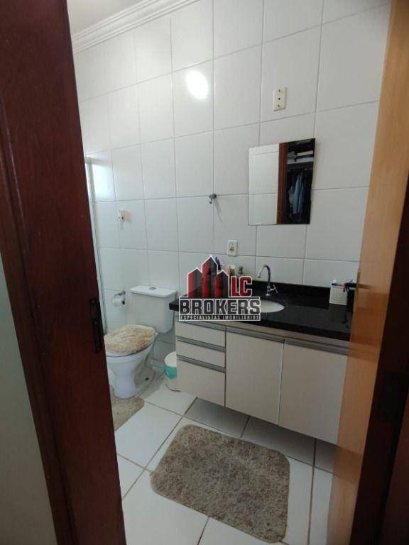 Apartamento à venda com 3 quartos, 199m² - Foto 80