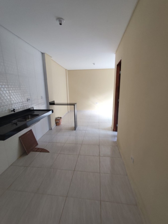 Casa para alugar com 2 quartos, 55m² - Foto 3